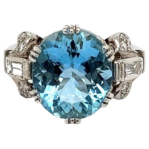 Diamond Gold Ring Fine Rings for sale .